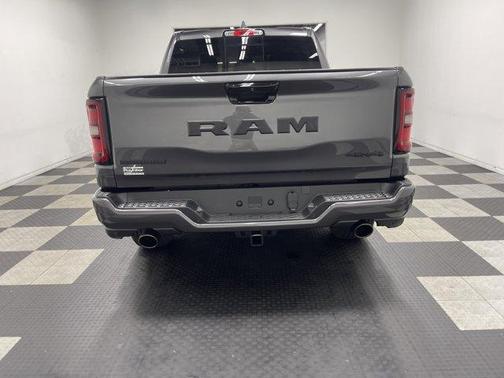 Granite Crystal Clearcoat Metallic 2026 RAM 1500 Big Horn