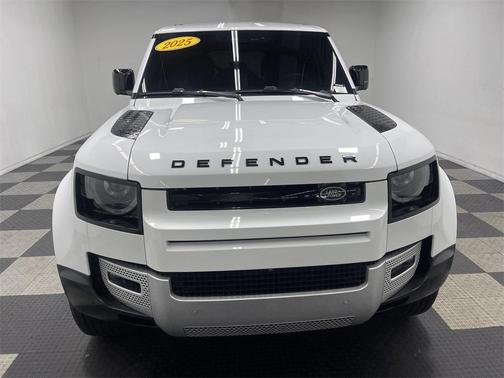2025 Land Rover Defender P300