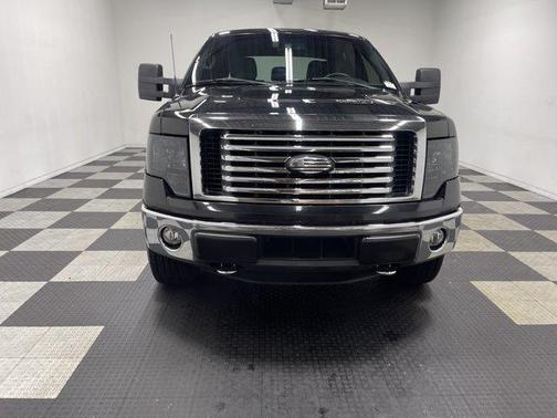 Tuxedo Black Metallic 2011 Ford F-150 XLT