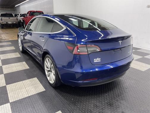 2020 Tesla Model 3 Long Range