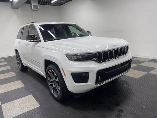 2025 Jeep Grand Cherokee Overland