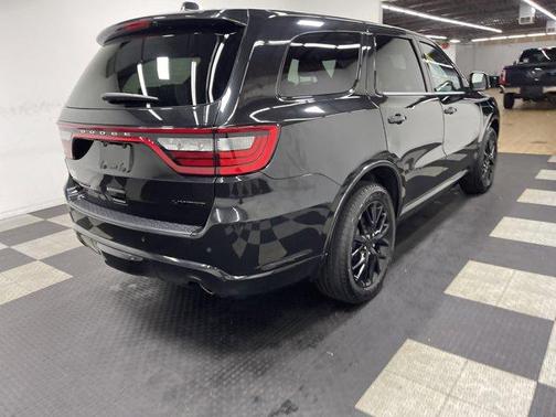 Brilliant Black Crystal Pearlcoat 2015 Dodge Durango Limited