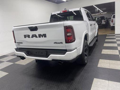 Bright White Clearcoat 2026 RAM 1500 Big Horn