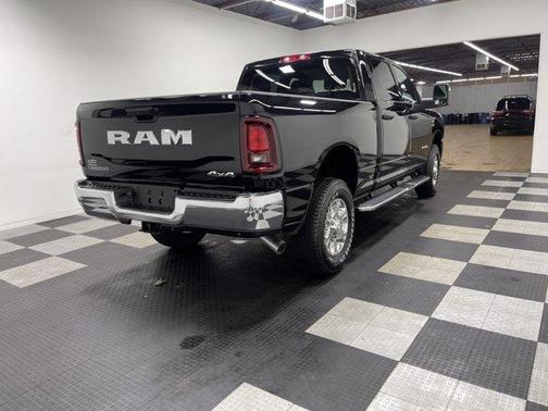 Diamond Black 2026 RAM 2500 Big Horn