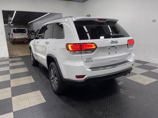 2022 Jeep Grand Cherokee WK Limited