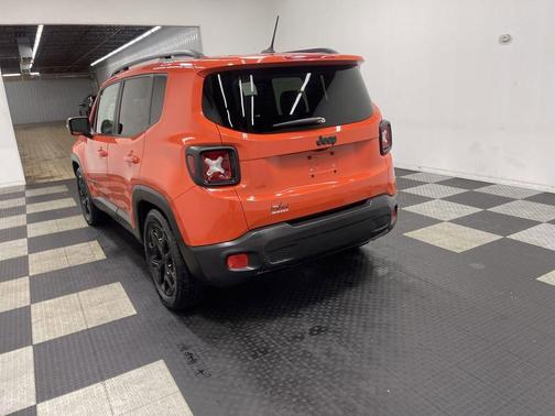 Omaha Orange 2017 Jeep Renegade Altitude