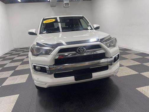 Blizzard Pearl 2016 Toyota 4Runner Limited