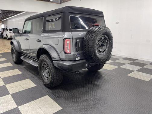 Gray Metallic 2025 Ford Bronco Badlands