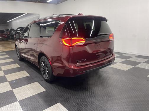 2020 Chrysler Pacifica Launch Edition