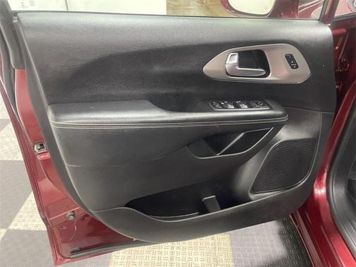 2020 Chrysler Pacifica Launch Edition