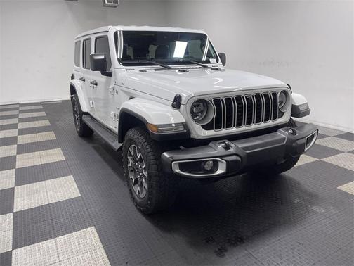 2024 Jeep Wrangler Sahara