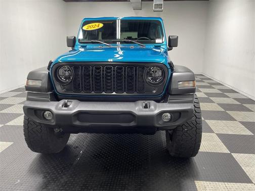 2024 Jeep Wrangler Sport