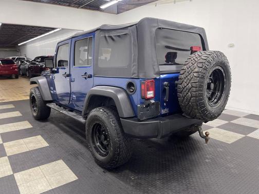 Deep Water Blue Pearlcoat 2009 Jeep Wrangler Unlimited X