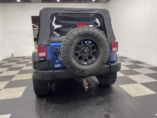 Deep Water Blue Pearlcoat 2009 Jeep Wrangler Unlimited X