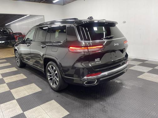 Rocky Mountain Pearlcoat 2022 Jeep Grand Cherokee L Overland