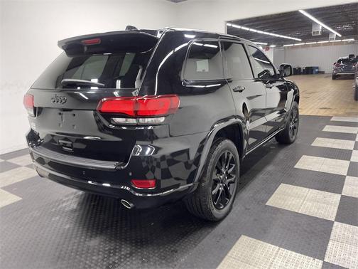 2019 Jeep Grand Cherokee Altitude