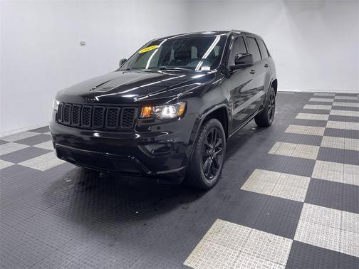 2019 Jeep Grand Cherokee Altitude
