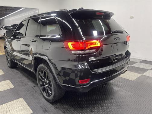 2019 Jeep Grand Cherokee Altitude