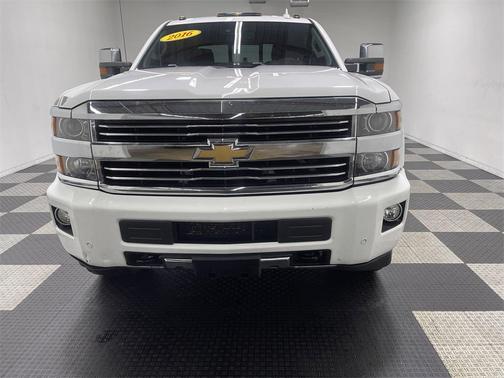 2016 Chevrolet Silverado 2500 High Country