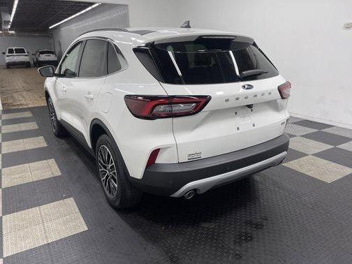 2025 Ford Escape PHEV