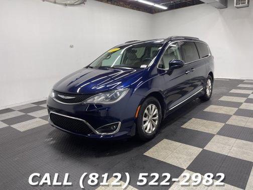 Jazz Blue Pearlcoat 2017 Chrysler Pacifica Touring-L