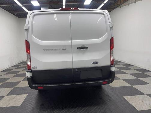 2025 Ford Transit-150 