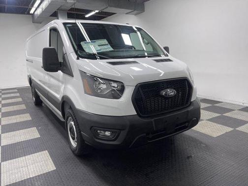 2025 Ford Transit-150 