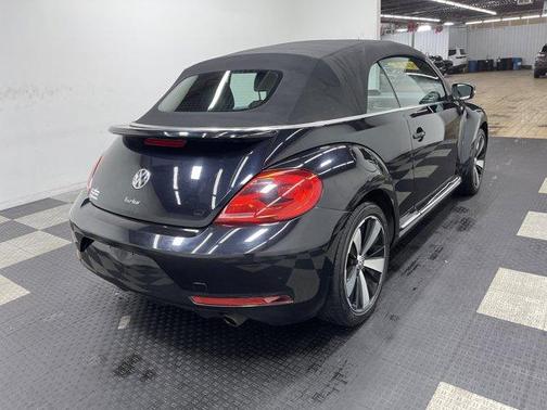 2014 Volkswagen Beetle 2.0T R-Line