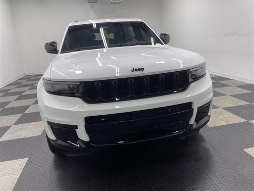 2021 Jeep Grand Cherokee L Laredo