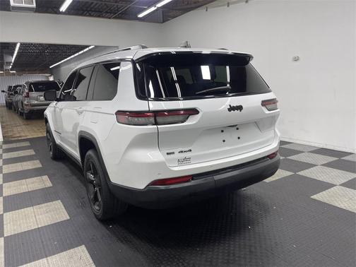 2021 Jeep Grand Cherokee L Laredo