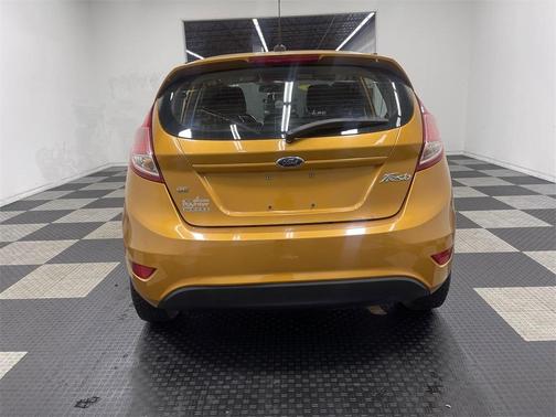 2016 Ford Fiesta SE
