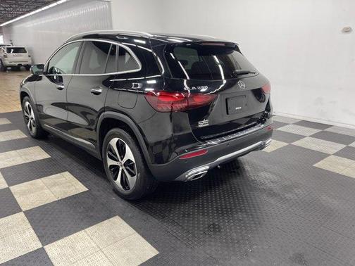 Black 2025 Mercedes-Benz GLA 250 Base