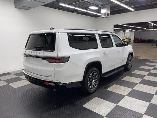 Bright White Clearcoat 2024 Jeep Wagoneer L Series II