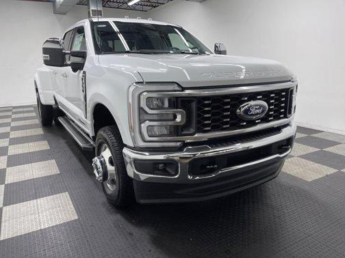 2026 Ford F-350 Lariat Super Duty