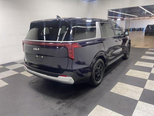 Deep Chroma Blue 2025 Kia Carnival LXS