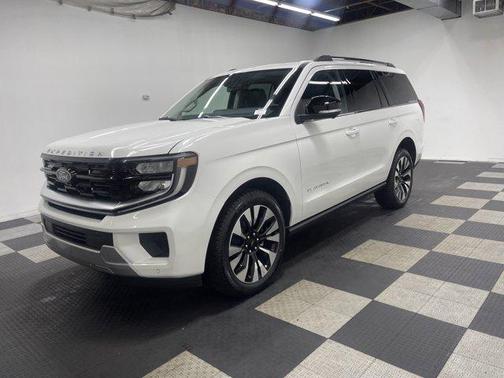 Star White 2026 Ford Expedition Platinum