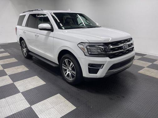Oxford White 2024 Ford Expedition Limited
