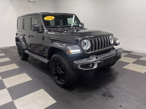 Granite Crystal Clearcoat Metallic 2025 Jeep Wrangler 4xe Sahara