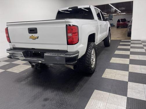 Summit White 2016 Chevrolet Silverado 2500 LT