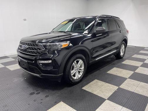 Black Metallic 2023 Ford Explorer XLT
