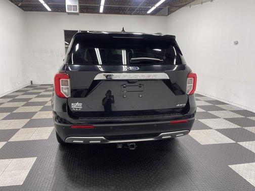 Black Metallic 2023 Ford Explorer XLT
