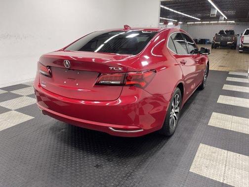 2017 Acura TLX w/Technology Package