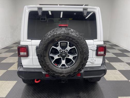 Bright White Clearcoat 2022 Jeep Wrangler Unlimited Rubicon