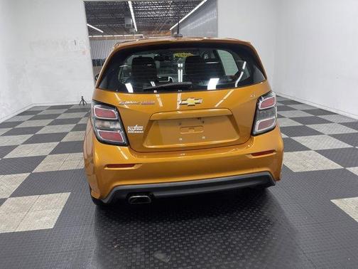 2017 Chevrolet Sonic LT
