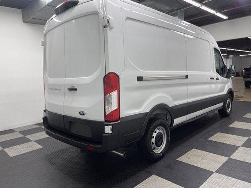 2025 Ford Transit-250 148 WB Medium Roof Cargo
