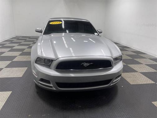 2014 Ford Mustang V6 Premium