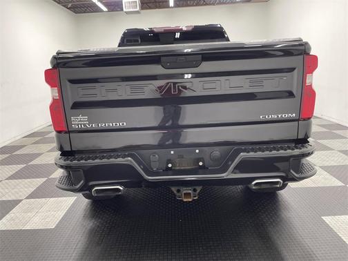 2019 Chevrolet Silverado 1500 Custom Trail Boss