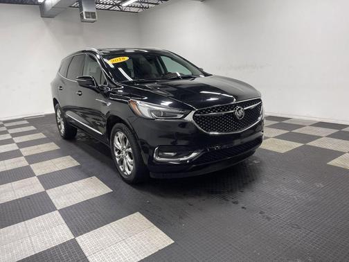 Ebony Twilight Metallic 2018 Buick Enclave Avenir