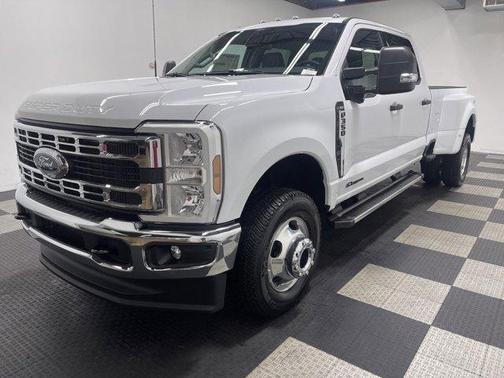 2025 Ford F-350 XLT