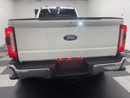 2026 Ford F-350 Lariat Super Duty